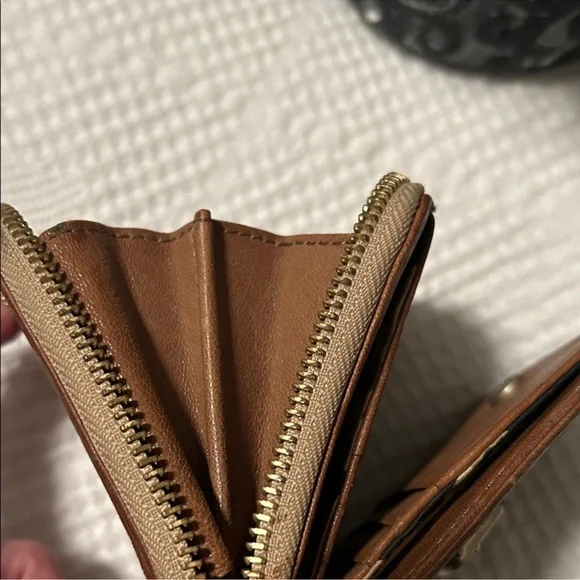 See By Chloe Tan Leather Card Holder - Picture 10 of 12